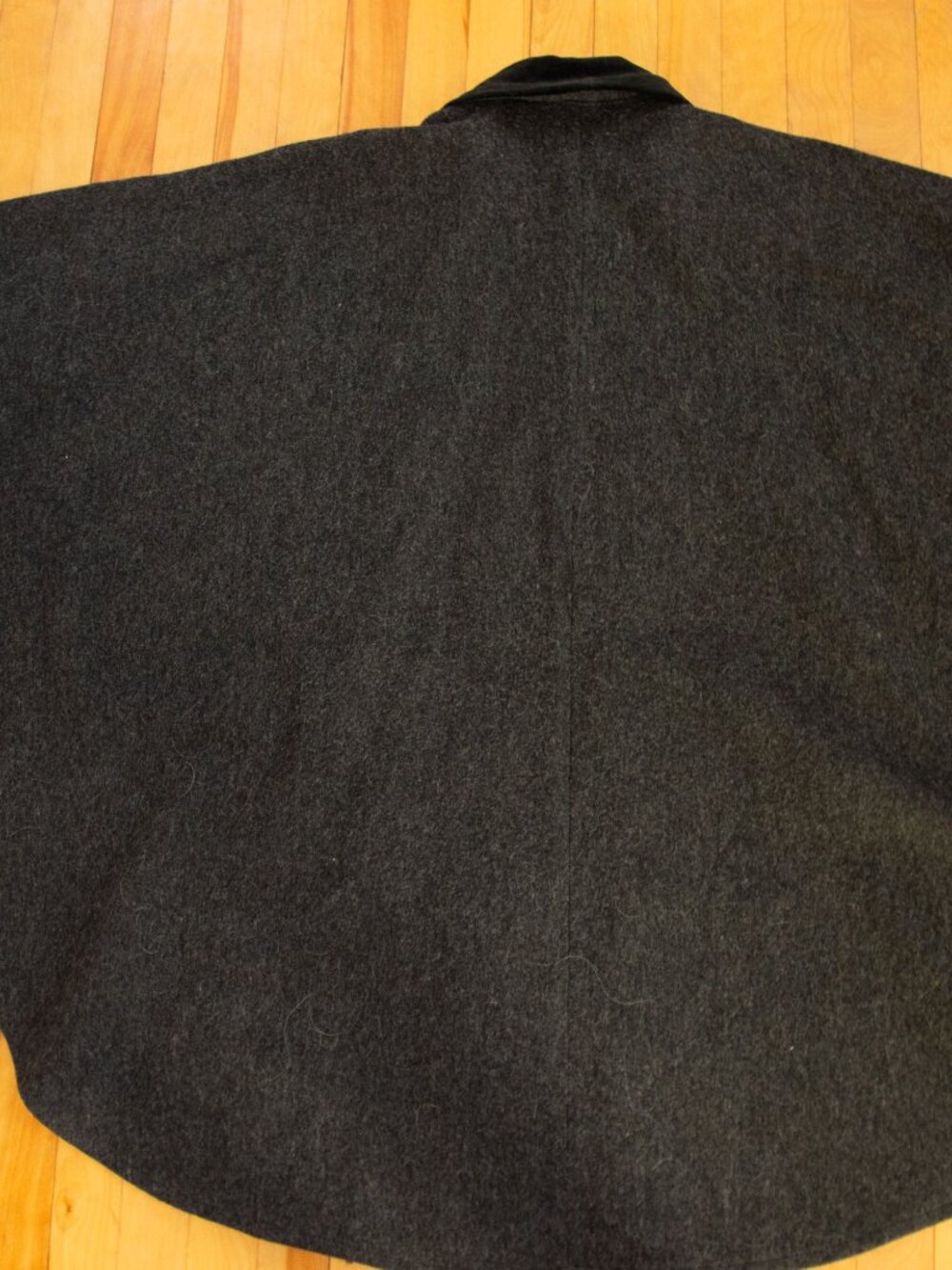 Vintage Academia Librarian Cape, Wool, Black/Gray - Picture 5 of 7